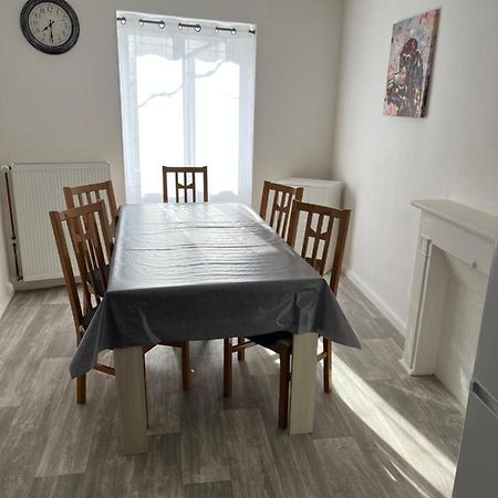 Charmante Maison De Ville Avec Parking A Cote. Morlaix Kültér fotó